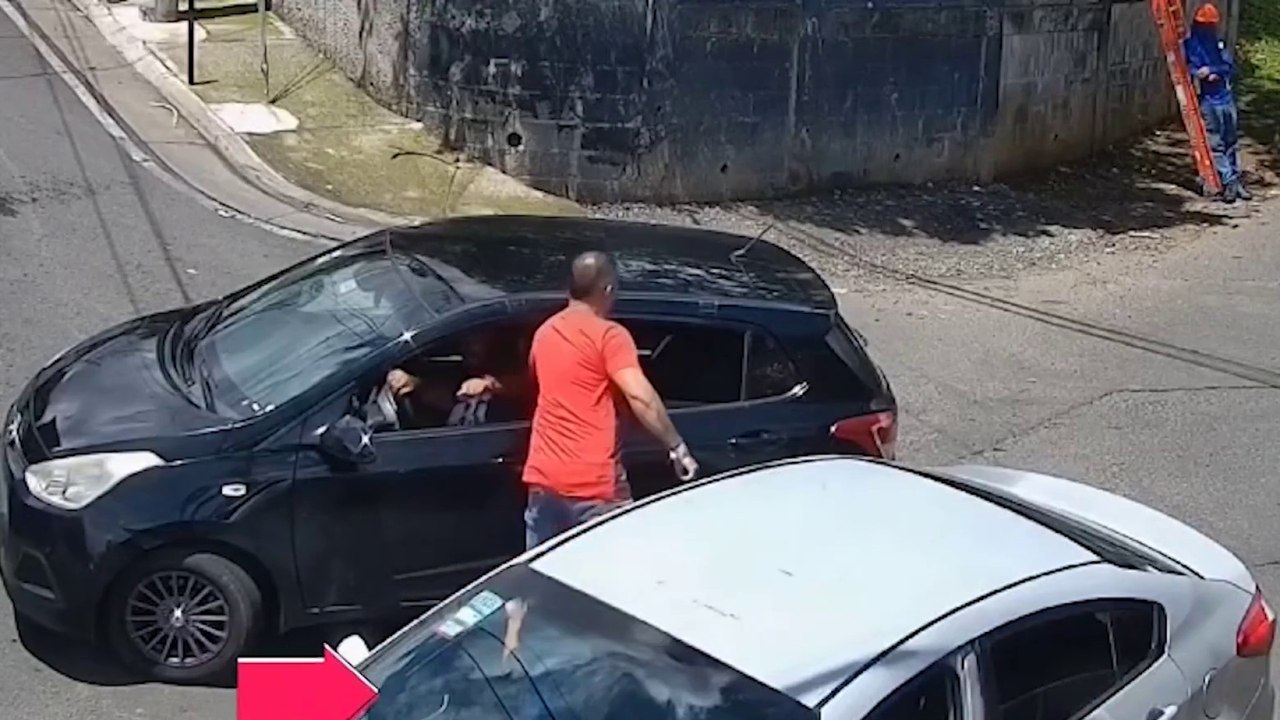 tn7-Enfrentamiento entre choferes en Escazú terminó con la detención de ambos sujetos-090625