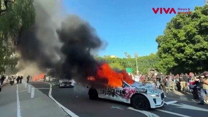 Penampakan Sniper Pantau Demo Los Angeles