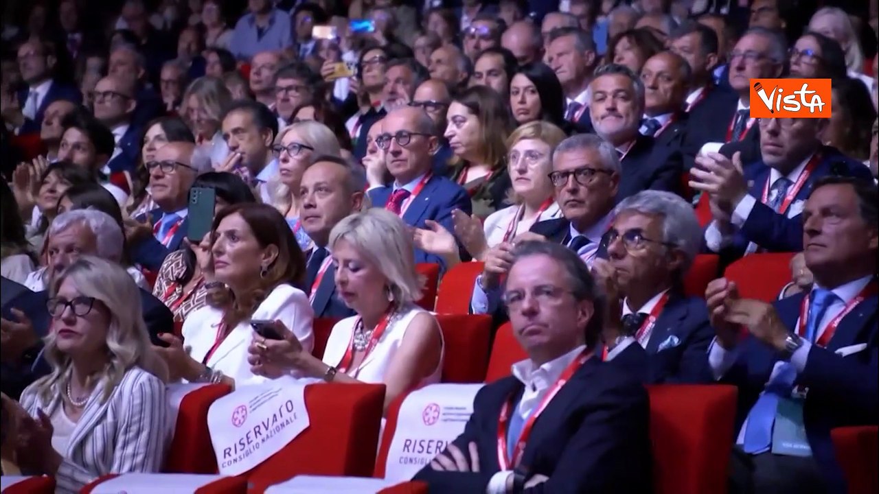 Meloni agli Stati generali dei Commercialisti 2025: "Chi fa il furbo non ha spazi"