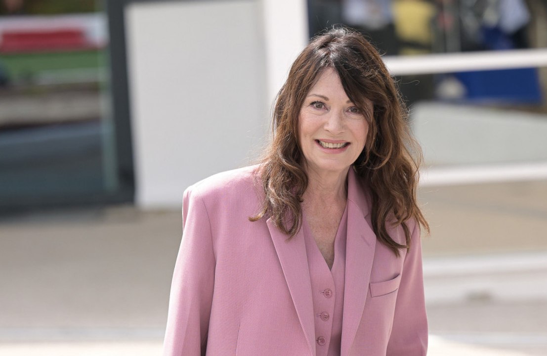 'hirn statt hintern trainieren': iris berben sieht rückschritt beim frauenbild