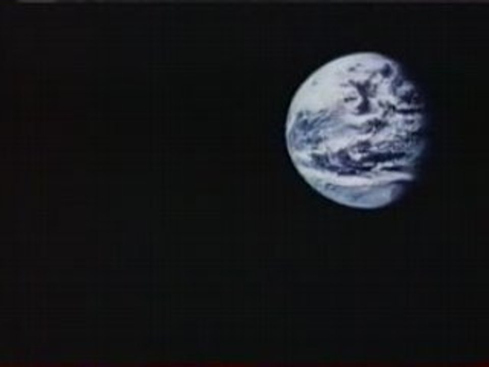 12 hommes  dans l'espace 2