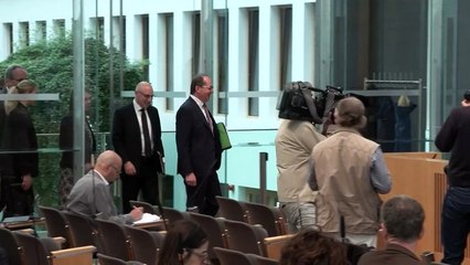 Dobrindt: Zahl der Extremisten stark angestiegen