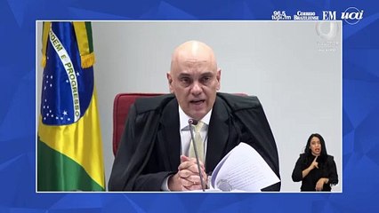 Ex-comandante nega ter colocado Marinha à disposição de Bolsonaro