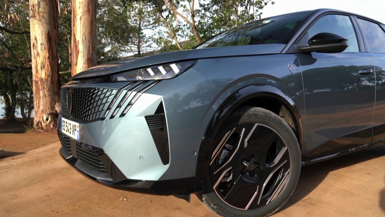 Peugeot E-3008 _ First Look!
