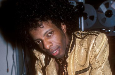 スライ・ストーンが死去、享年82歳