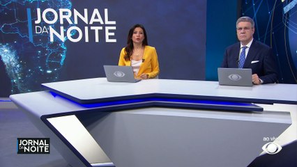 Homem atropela mulher e anda com o corpo preso ao carro no interior do RS