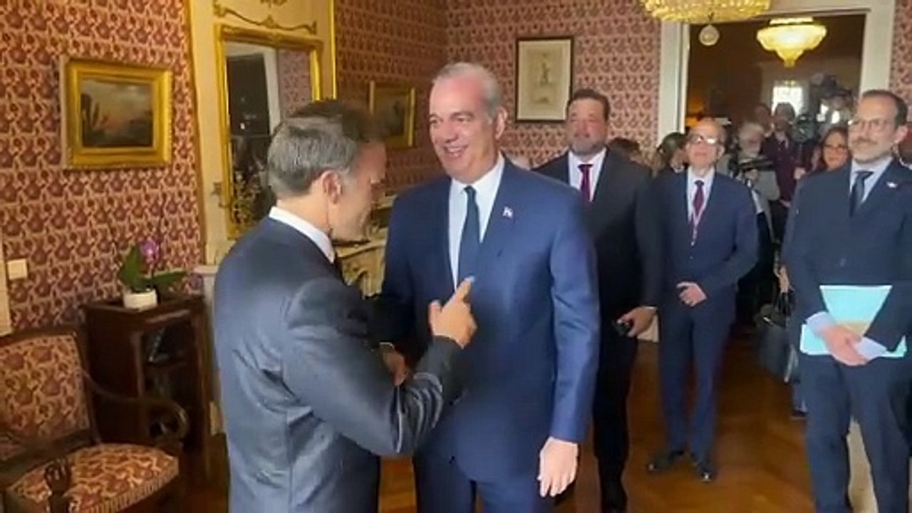 Presidente francés Macron manifiesta interés de su gobierno en financiar hasta el 100% del tren metropolitano de SD y el plan integral de transporte del GSD