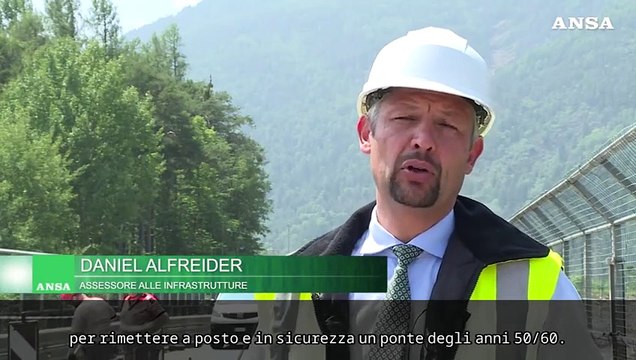 Alto Adige, l'intervento di consolidamento del ponte della Val di Riga