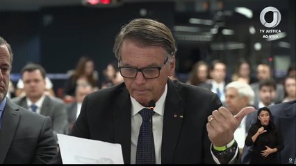 Jair Bolsonaro chama de "malucos" manifestantes do 8 de janeiro