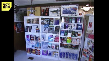 Zone 51  Elle a rencontré un extraterrestre