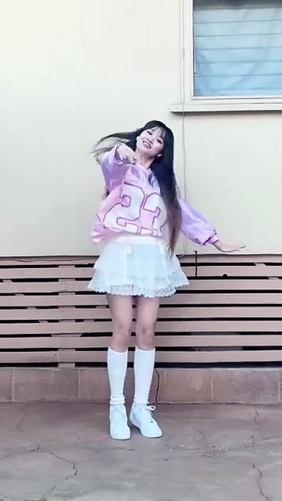 ILLIT ‘Tick Tack’ dance ♡ ILLIT Tick Tack kpopdance