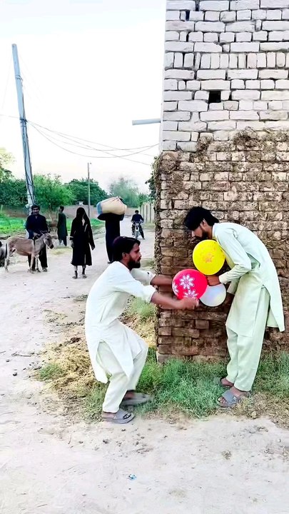 Baloon prank #viralshorts #funnyshorts #dailymotionshorts