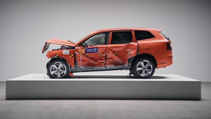 The Volvo Cars Safety Centre Crash Lab
