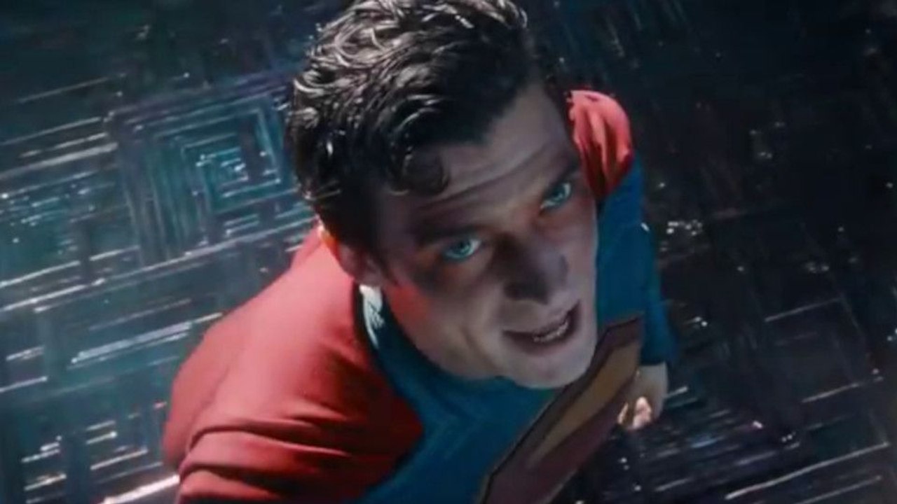 Superman Trailer (6) OV