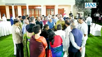 PM Modi से विदेश दौरे पर गए सर्वदलीय डेलिगेश के सदस्यों की खास मुलाकात