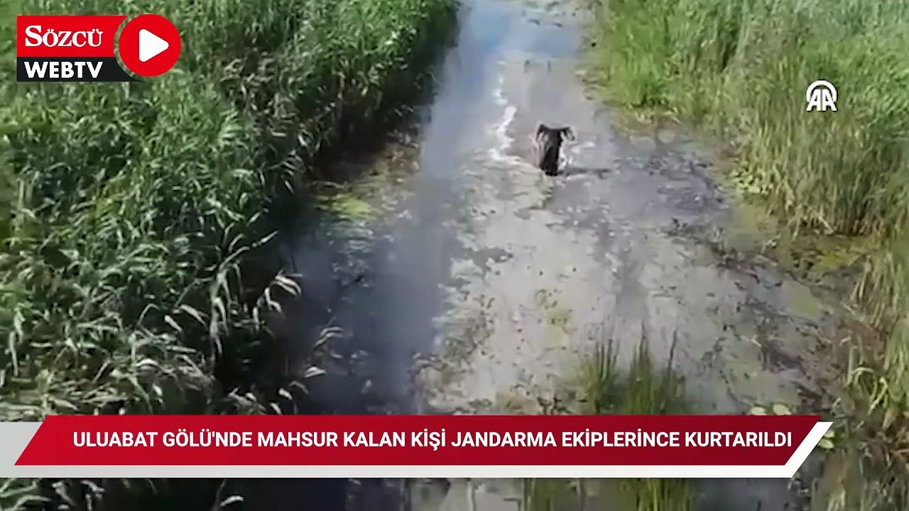 Uluabat Gölü'nde mahsur kalan kişi jandarma ekiplerince kurtarıldı