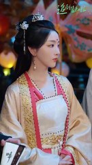 Reborn seven days before her family’s massacre, she uses Shennong’s healing skills to save them.