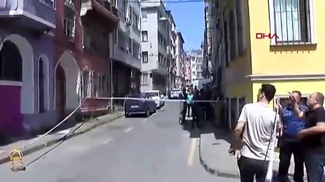 İstanbul'da 3 katlı binada çökme! Çevredeki binalar boşaltıldı