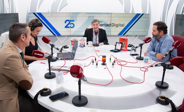 Tertulia de Federico: Relevo en 'Es la Noche', Dieter Brandau pasa el testigo a Carlos Cuesta