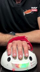 Combien il gagne ? 👀 Romain est plombier, et il répond à toutes nos questions sous un faux détecteur de mensonge.