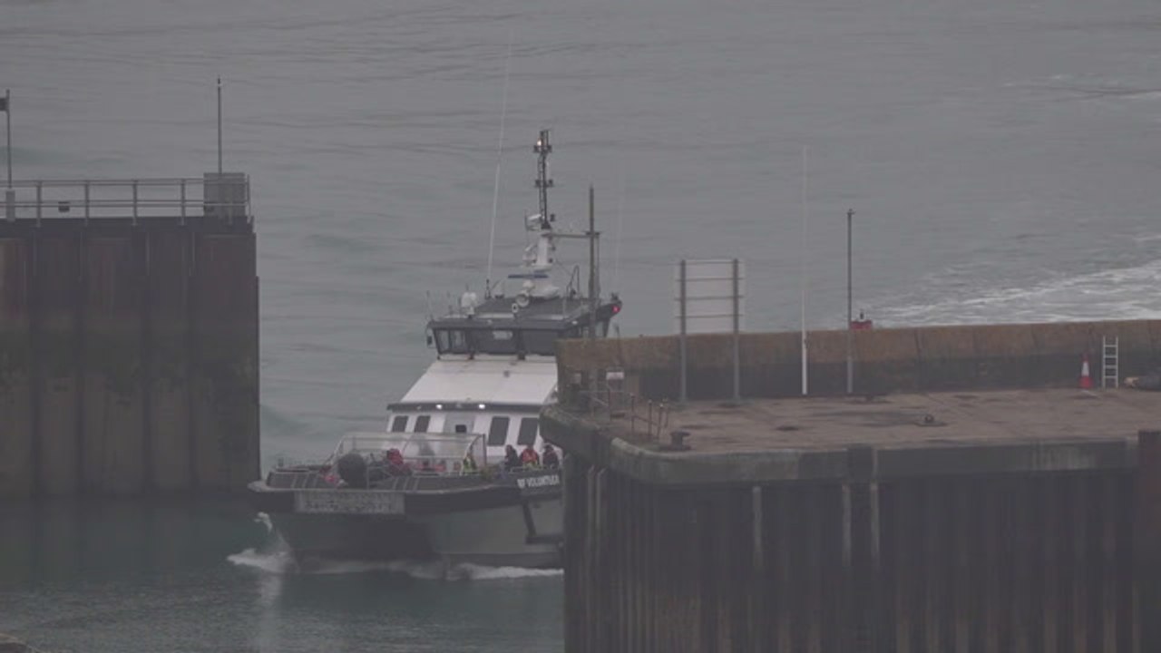 Suspected migrants arrive in Dover