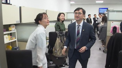 신임 기재차관 "추경 경기진작·민생안정 목적...속도감있게 진행" / YTN