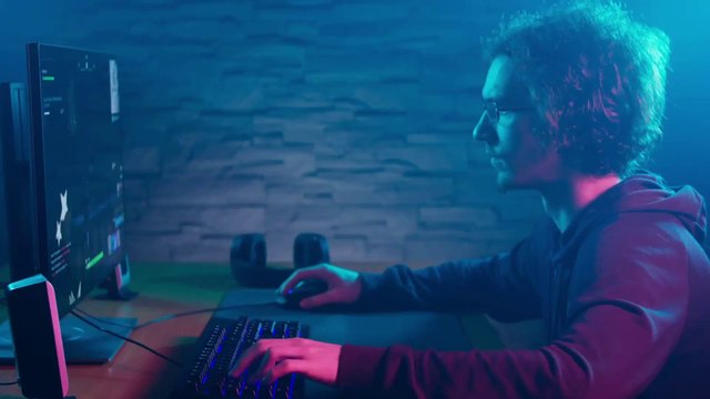 Dipendenze comportamentali in aumento, i più giovani a rischio