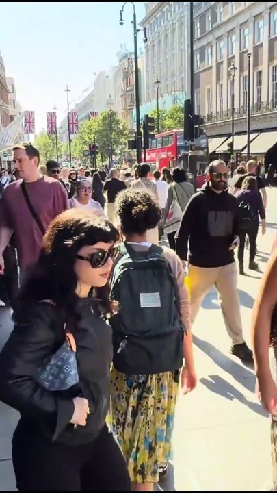🇬🇧 No commentary, just pure London 4k vibes 🎧🚶