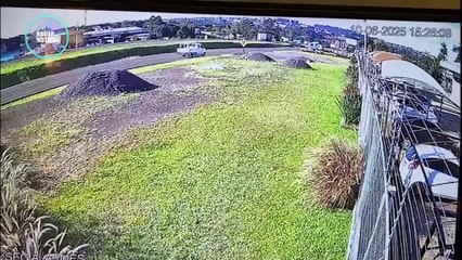 Câmera flagra acidente em marginal da BR-277, em Cascavel