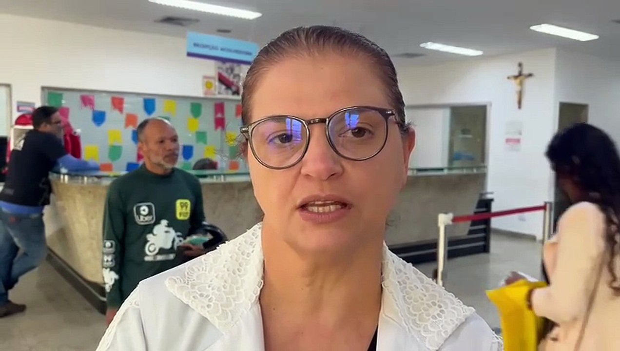 Professora Kelly Keltylly sofreu parada cardíaca e falência múltipla de órgãos, diz médica; filho permanece em estado grave na UTI