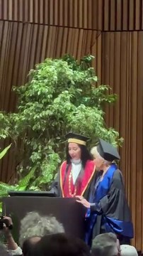 Ornella Vanoni riceve la laurea honoris causa a Milano: il video della proclamazione