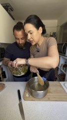 On fait un gâteau de cornichons 🥒