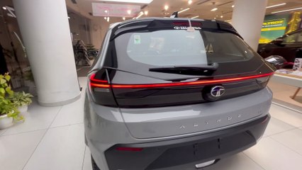 Kya Ban Gyi Hai India Ki Sabse Premium Hatchback Tata Altroz Facelift 2025