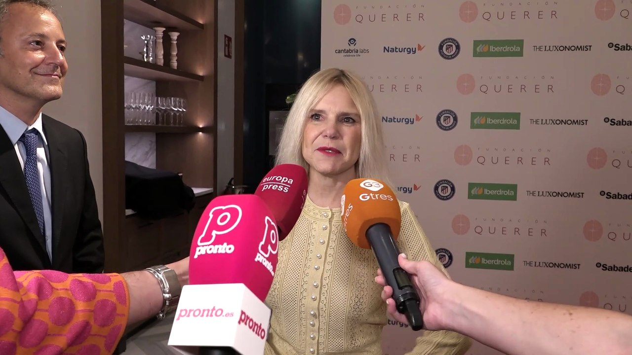 La reacción de Eugenia Martínez de Irujo cuando le preguntan lo que piensa de no ser la madrina de la boda de su hermano Cayetano