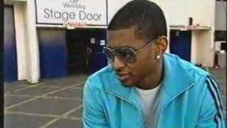 Usher answers questions from fans