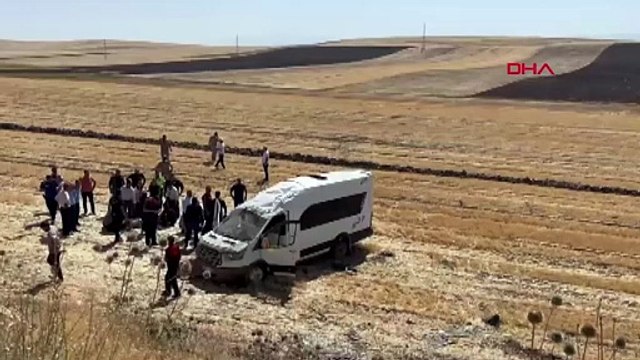 Muş'ta minibüs şarampole yuvarlandı