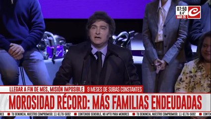 Cada vez más familias argentinas se endeudan para poder comer... ¿quá pasará con la economía?