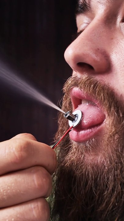 How I Repaired a Leaking Pipe 💧 Using Just a Bottle