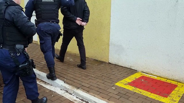 Ex-funcionário é preso após furtar peças de picanha em supermercado no bairro Pacaembu, em Cascavel