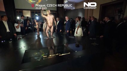 Fósseis de Lucy e Selam expostos na Europa pela primeira vez