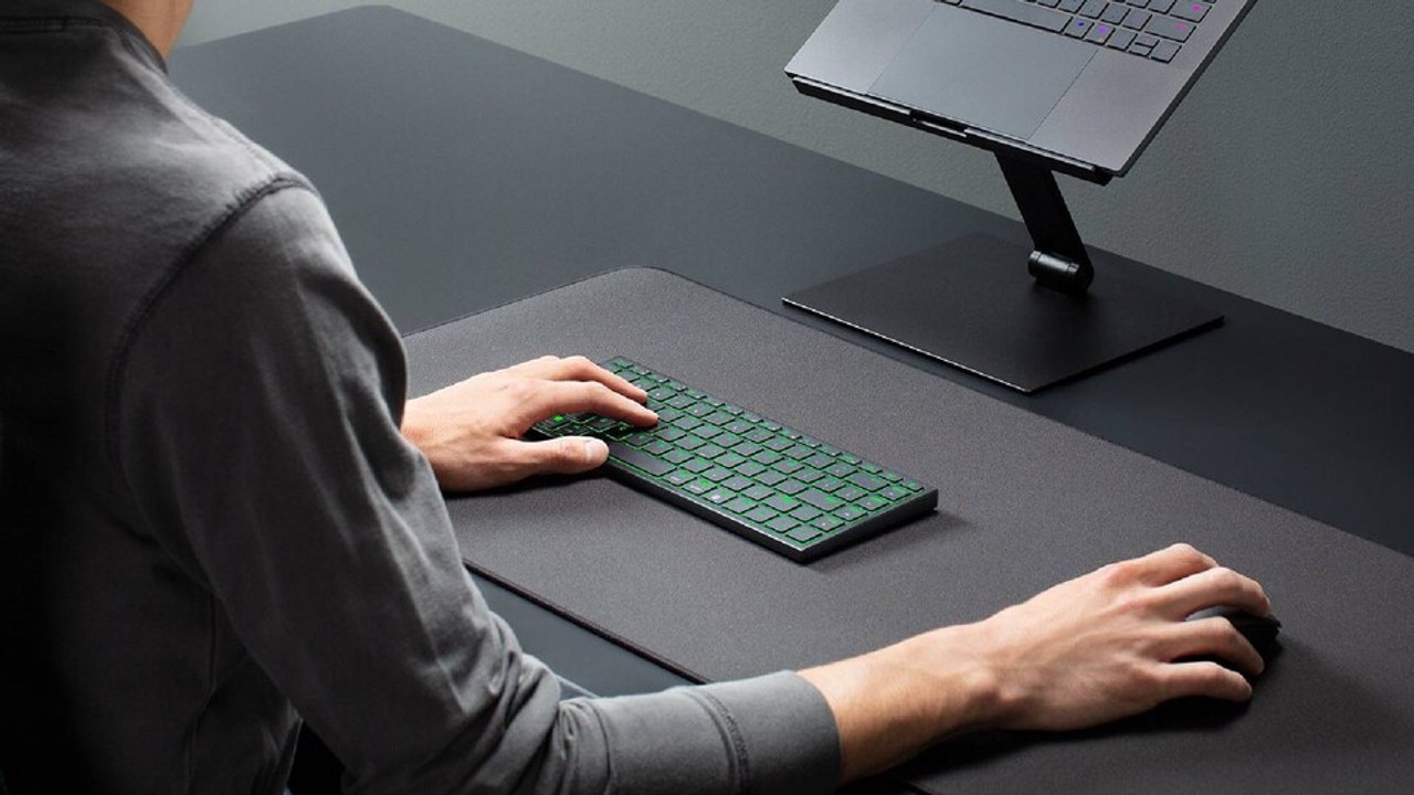 Ultraleicht und -kompakt: Razer stellt neue, mobile Gaming-Tastatur vor