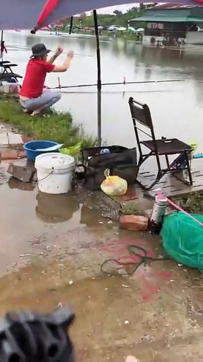 Big Fish Challenge at the Fishing Pond - 4