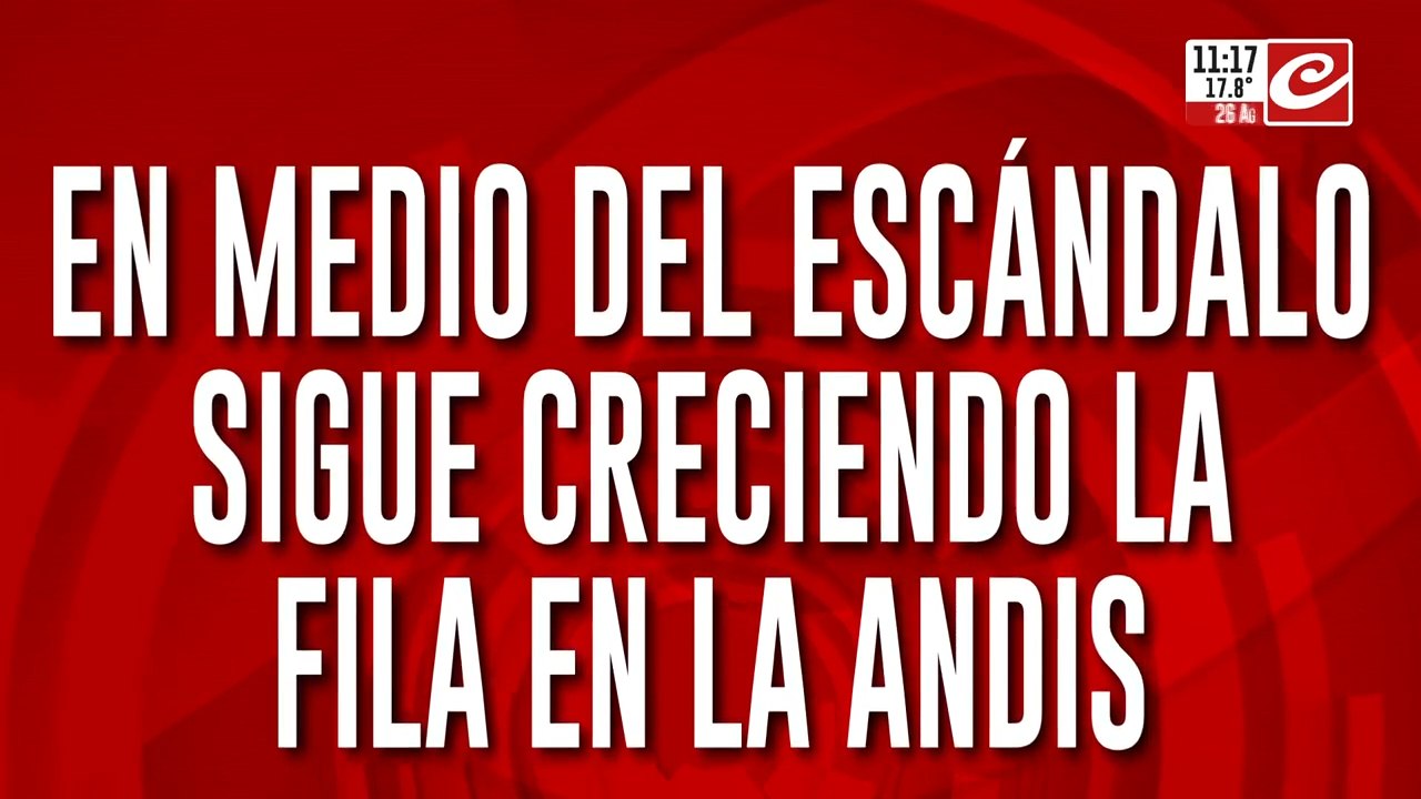 En medio del escándalo sigue creciendo la fila en la ANDIS