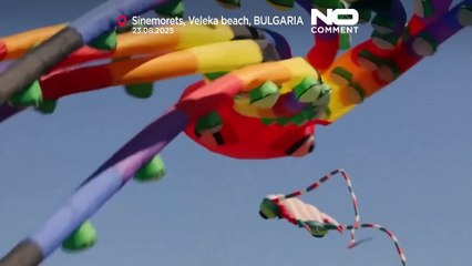 Bulgária acolhe festival anual de papagaios na costa do Mar Negro