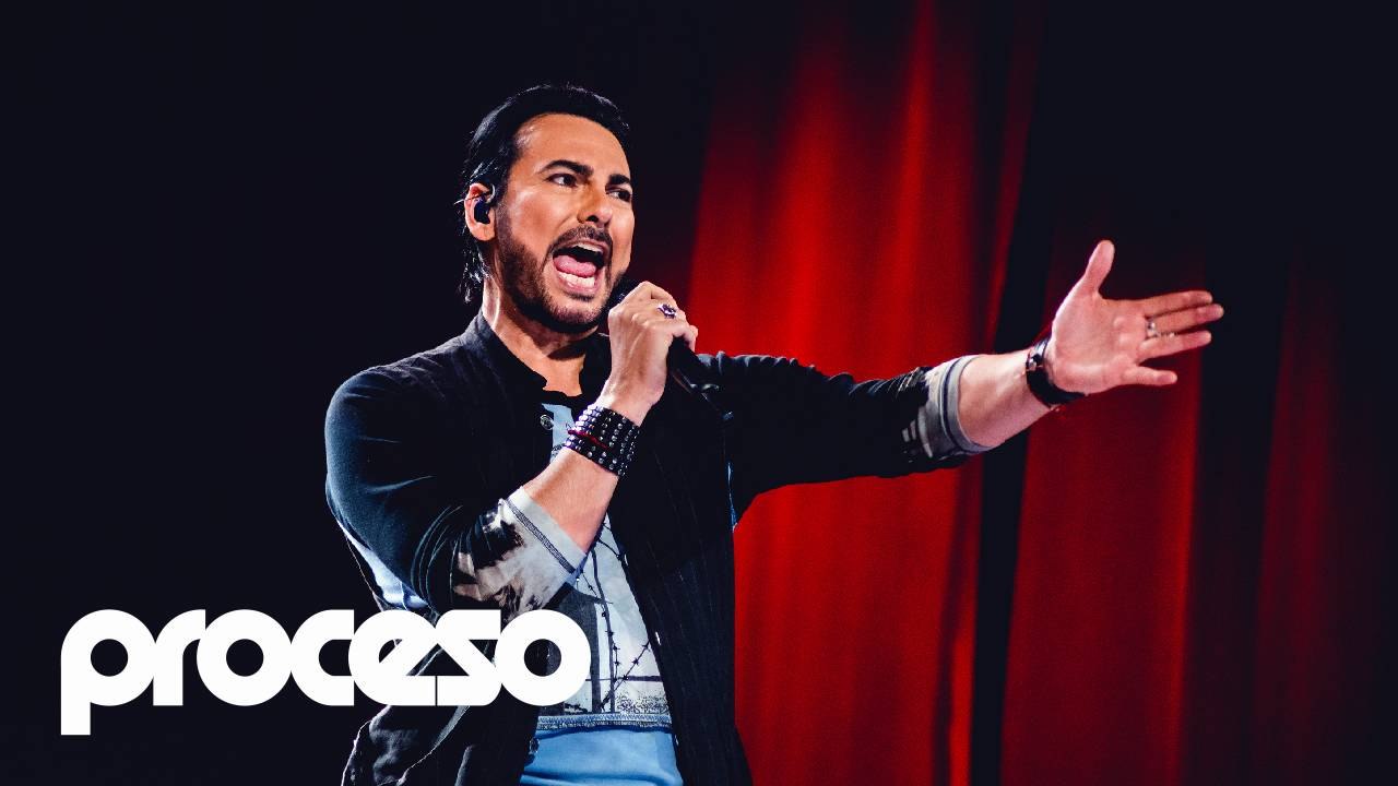 Beto Cuevas reinterpreta su legado con La Ley con un álbum acústico