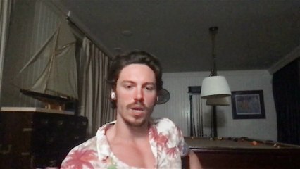 Greg O’Gallagher will steal your girl without even trying interview / podcast