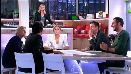 Johnny Hallyday – Invité de C à Vous (France 5) – 21 Novembre 2014 – Promotion de Rester Vivant