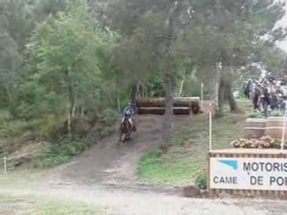 Cross de Saumur