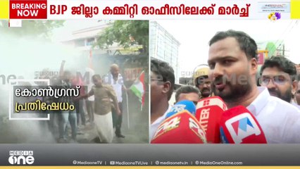 'കൗൺസിലറെ ആക്രമിച്ച പൊലീസിന് പത്ത് മടങ്ങ് തിരിച്ചടി നൽകിയിരിക്കും'; പാലക്കാട് പ്രതിഷേധം തുടരുന്നു