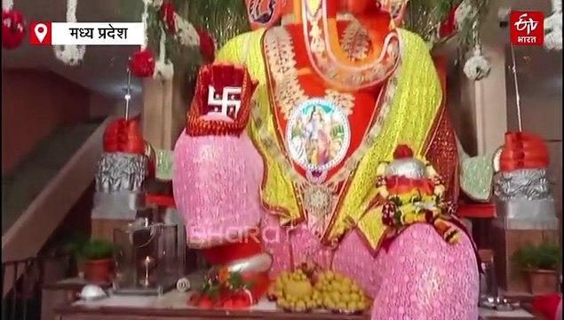 बड़े गणपति मंदिर में 25 फिट की प्रतिमा, गणेश चतुर्थी पर भक्त करते हैं ऑनलाइन दर्शन